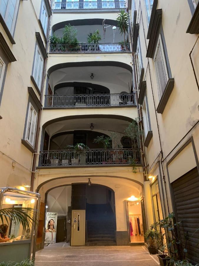 Hotel Dimora Chiaia 209 Neapel Exterior foto