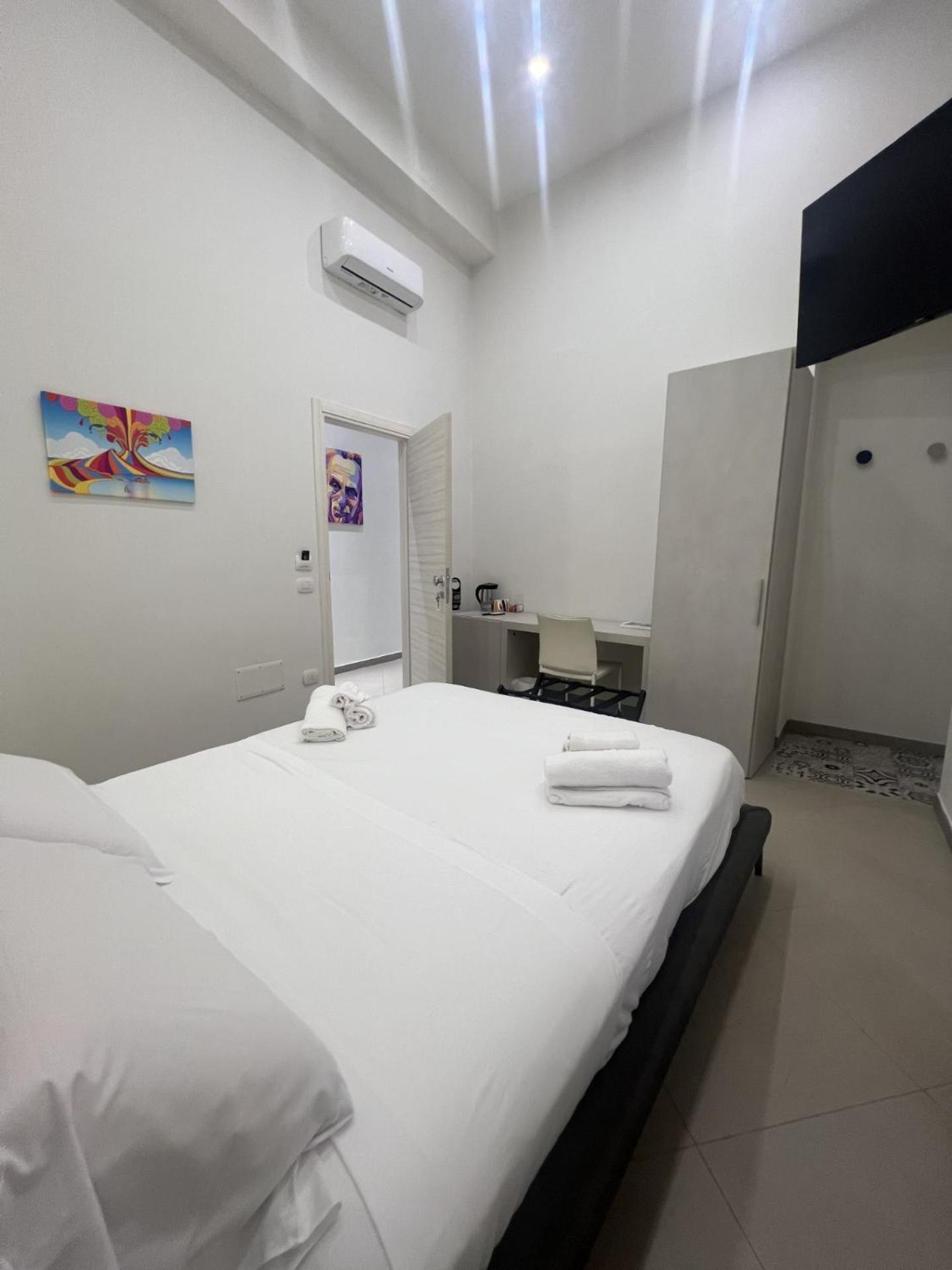 Hotel Dimora Chiaia 209 Neapel Exterior foto